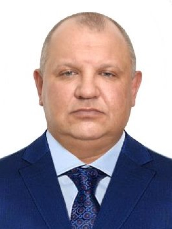 Петров Роман Николаевич.